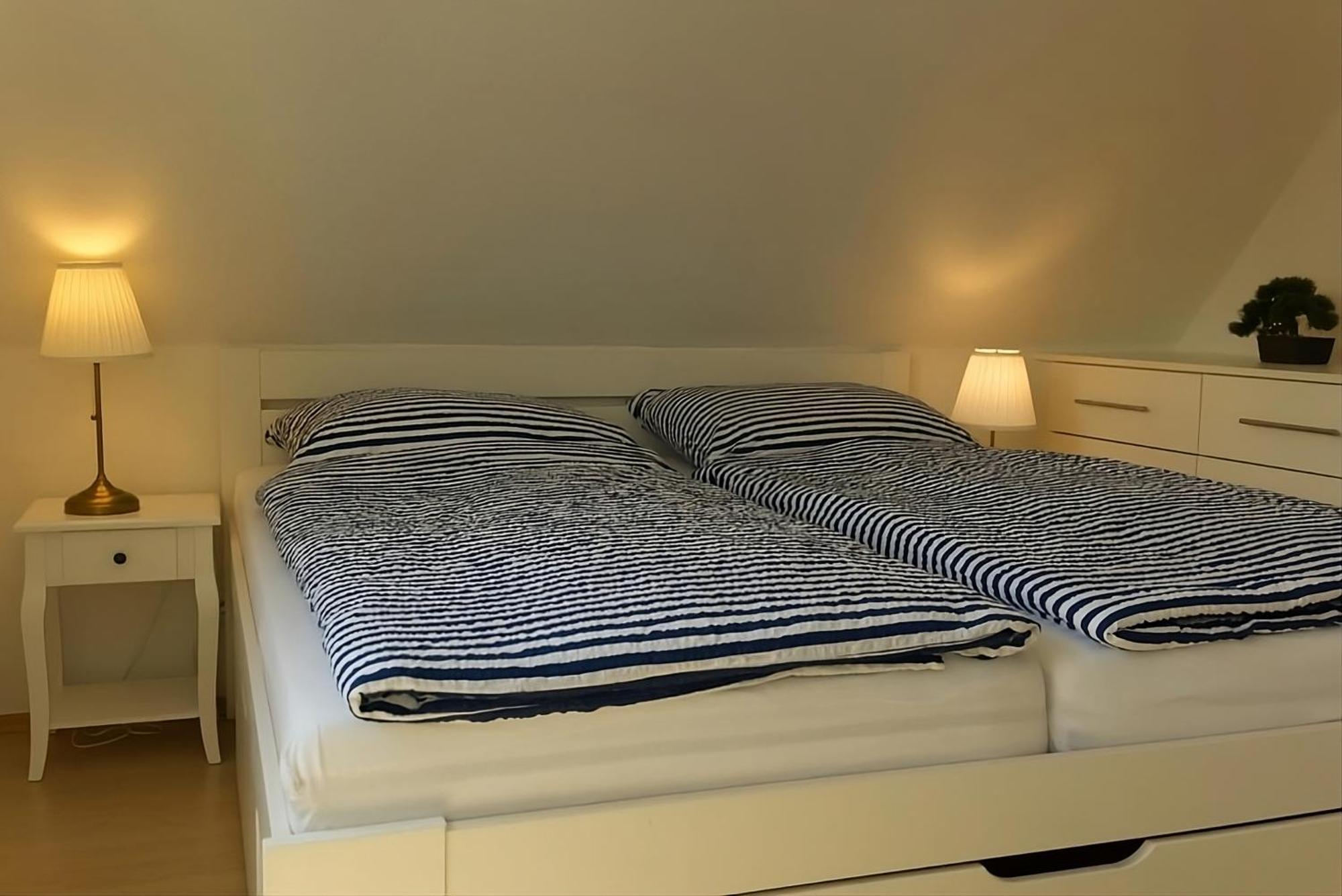 Kleine Auszeit Pellworm Apartamento Exterior foto